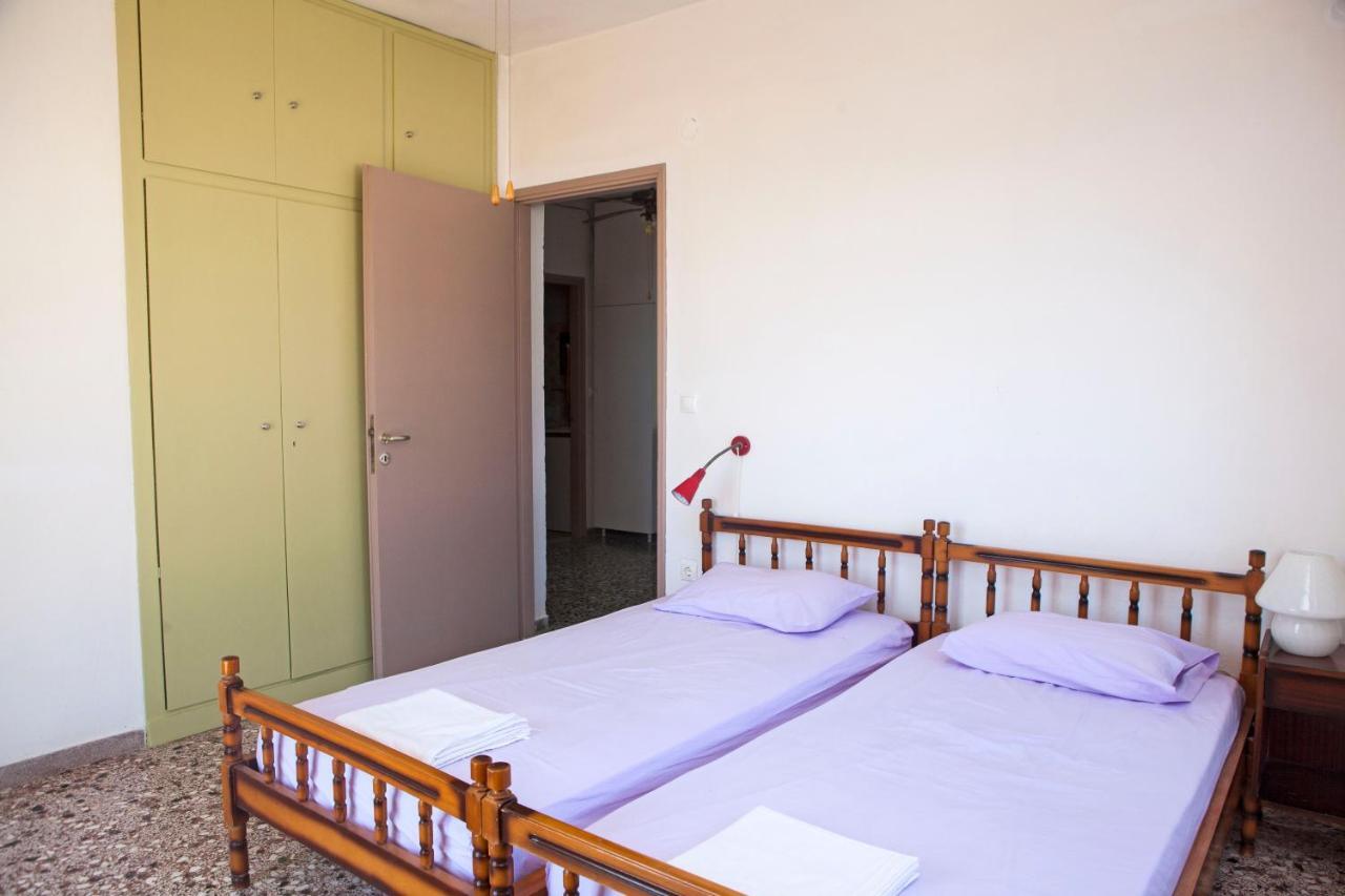 فيلا Family House In Lakones باليوكاستريتسا المظهر الخارجي الصورة